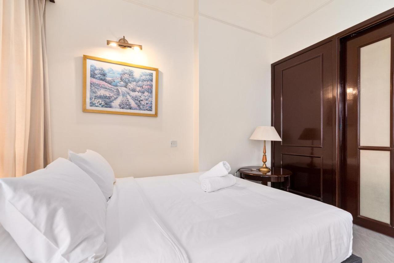 Luxhouz Suites At Times Square Куала-Лумпур Экстерьер фото