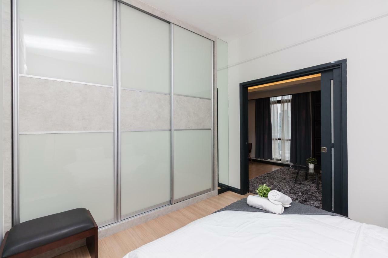 Luxhouz Suites At Times Square Куала-Лумпур Экстерьер фото