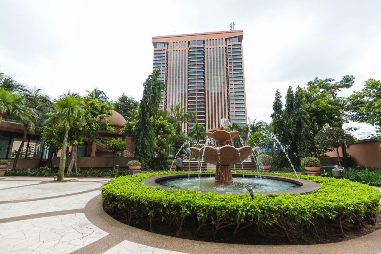Luxhouz Suites At Times Square Куала-Лумпур Экстерьер фото