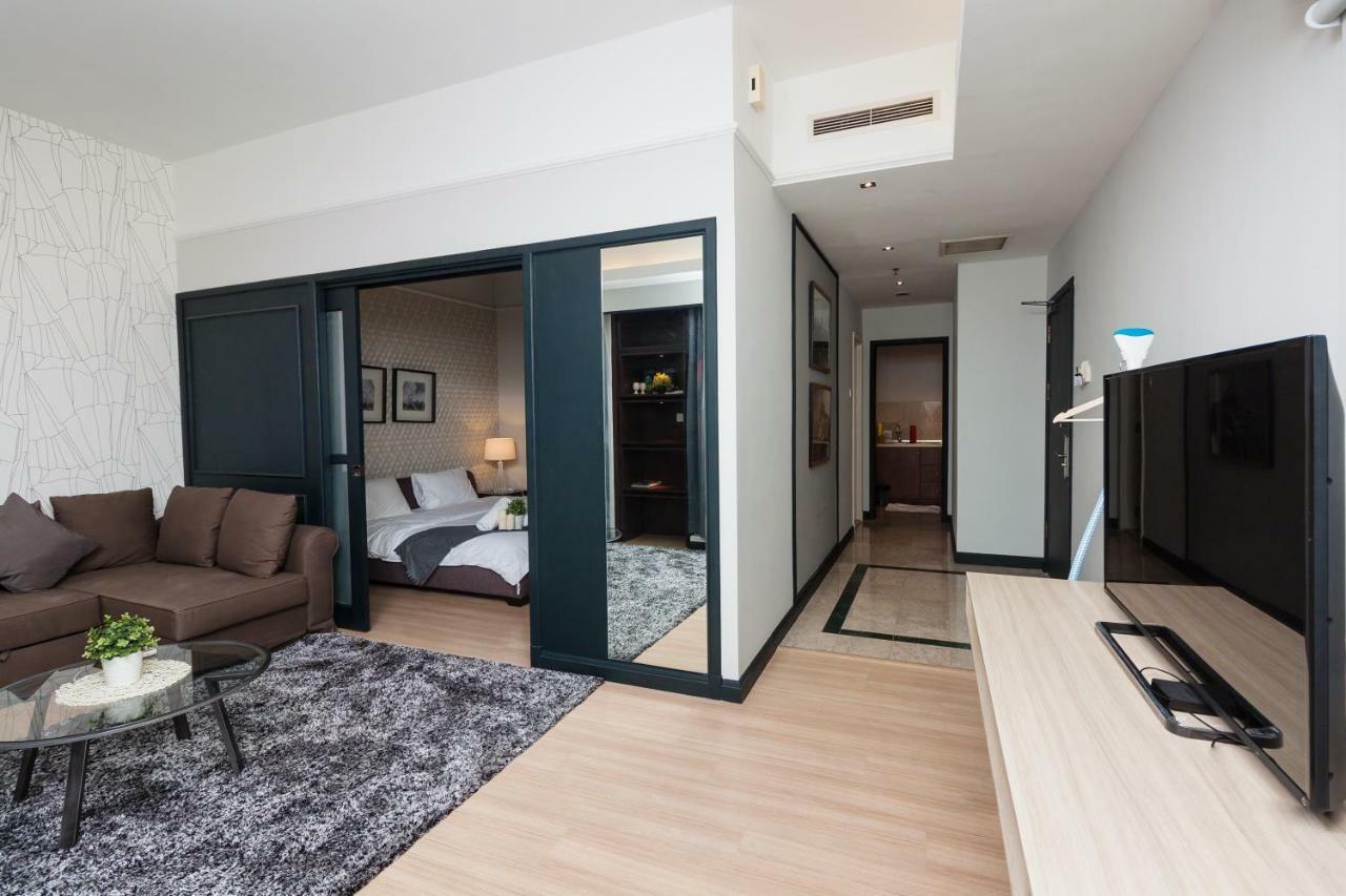 Luxhouz Suites At Times Square Куала-Лумпур Экстерьер фото